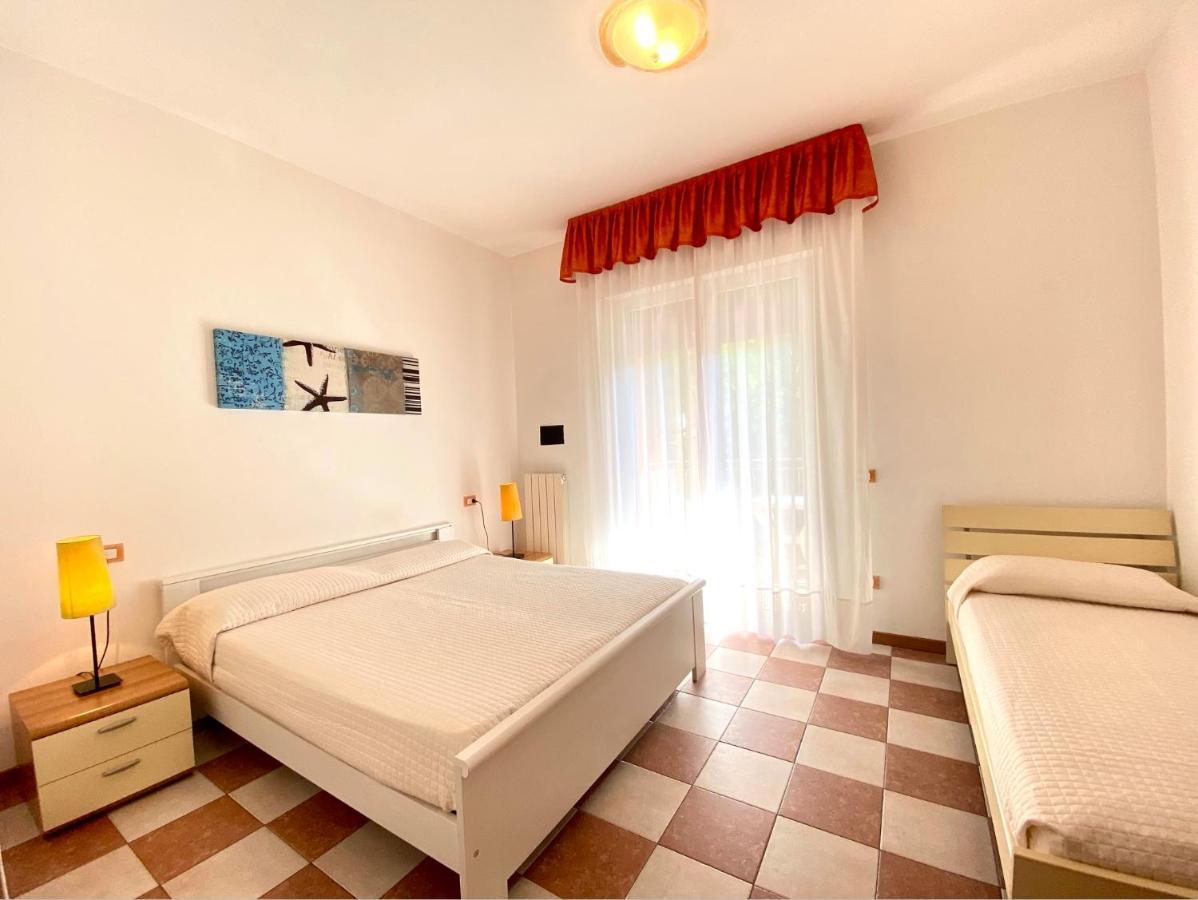 Appartamenti Adriana Carraro Immobiliare - Family Apartments Lido di Jesolo Dış mekan fotoğraf