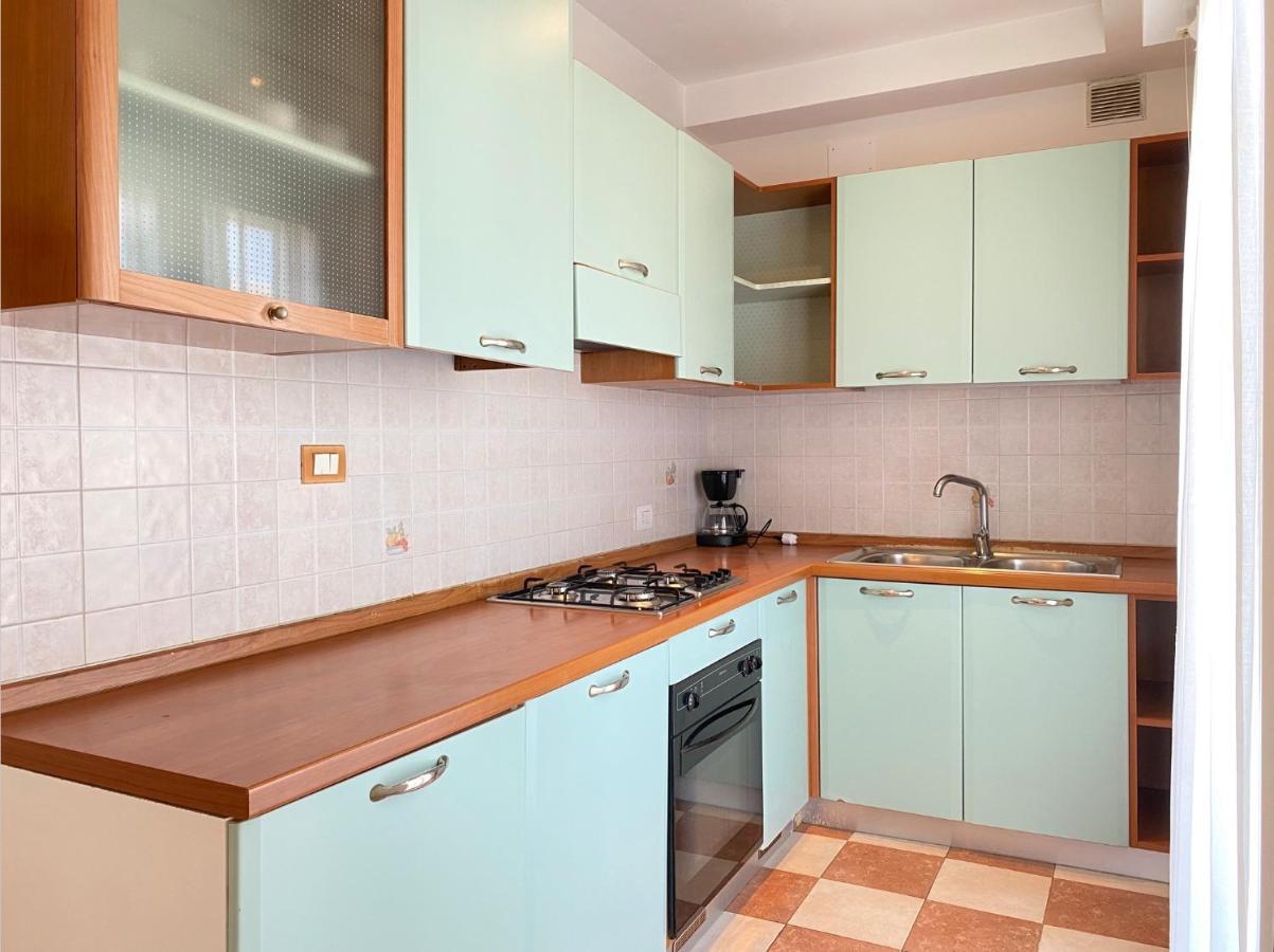 Appartamenti Adriana Carraro Immobiliare - Family Apartments Lido di Jesolo Dış mekan fotoğraf