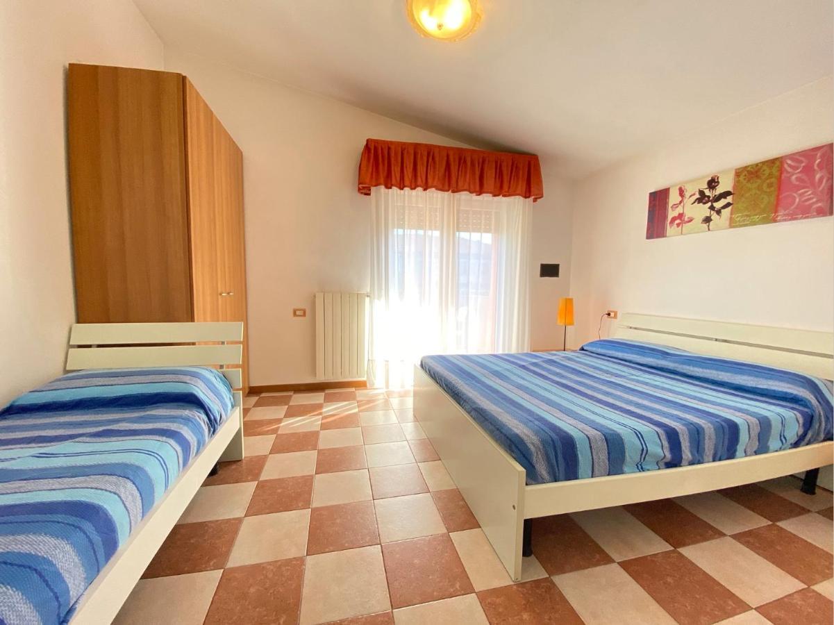 Appartamenti Adriana Carraro Immobiliare - Family Apartments Lido di Jesolo Dış mekan fotoğraf